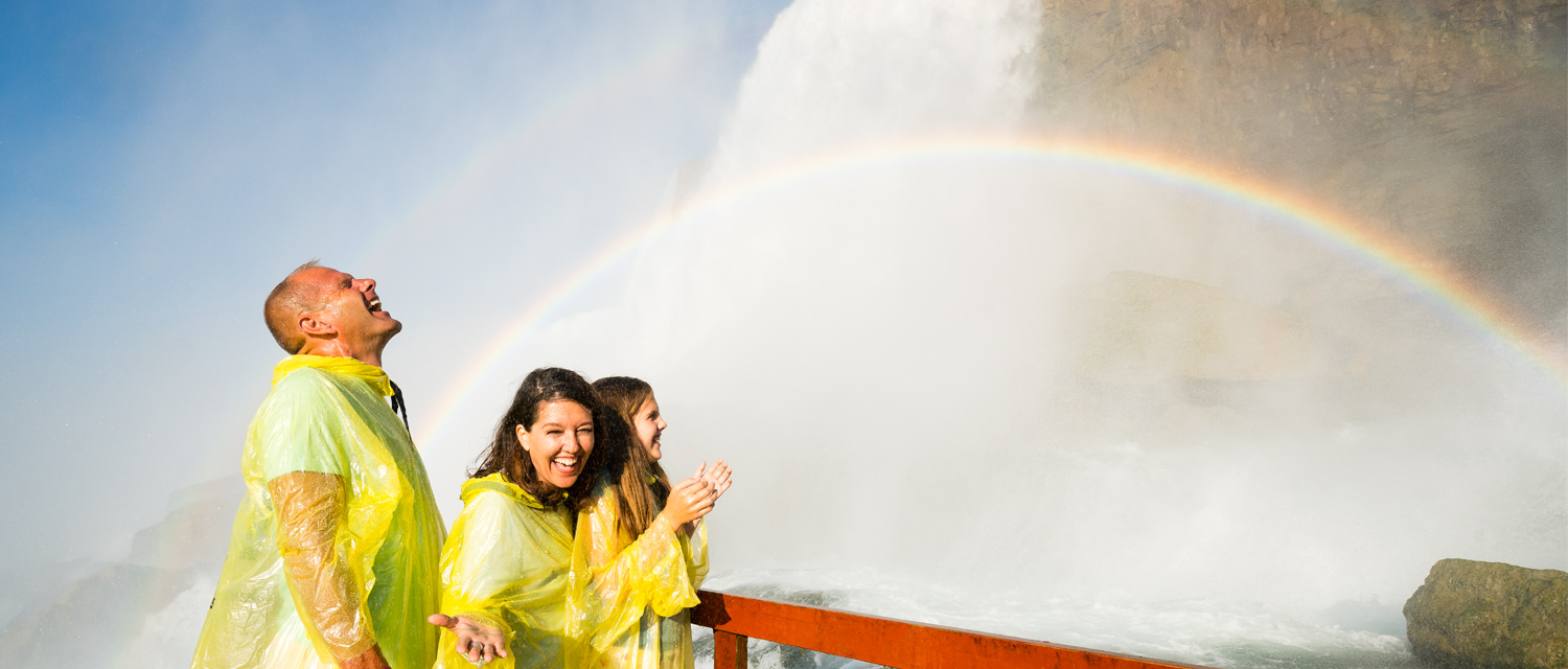 3 people at the cave of the winds