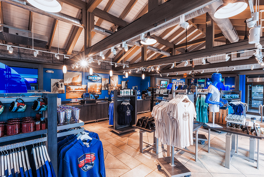 interior view of store at Niagara Falls USA