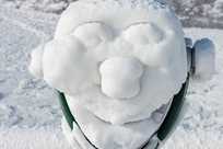 Experience the serenity of Niagara Falls State Park in the winter